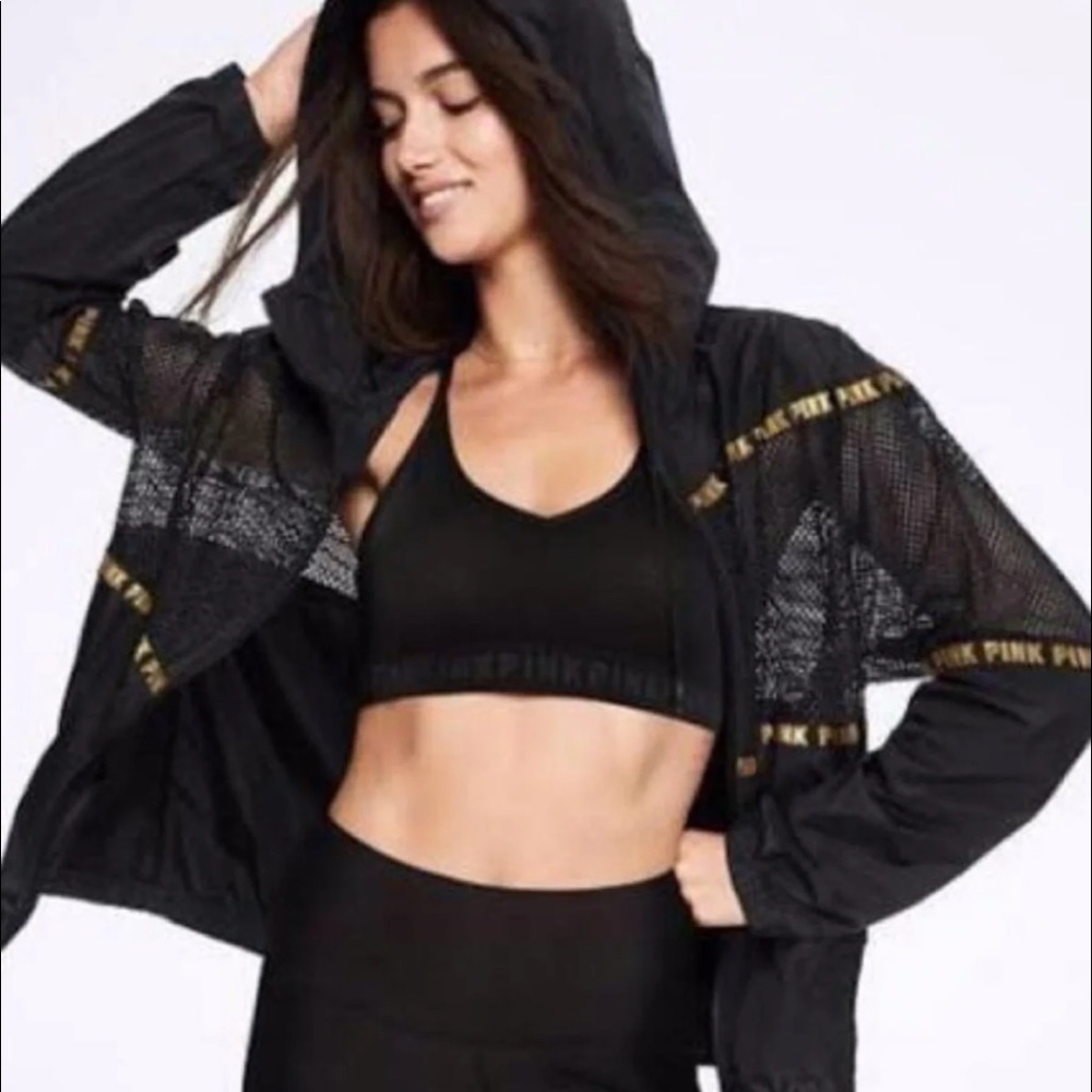 Mesh training zip up